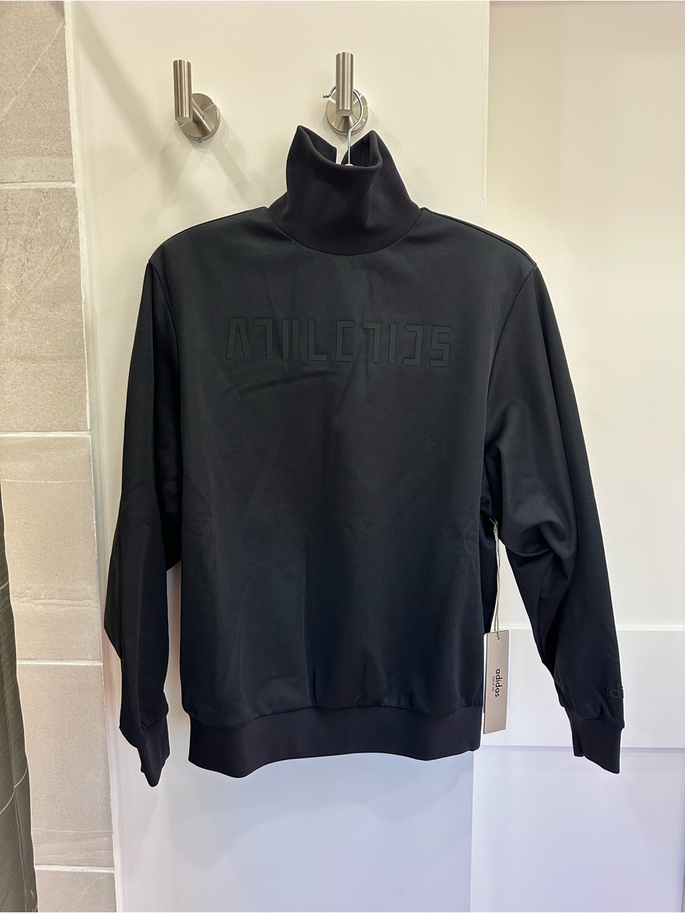 Adidas x Fear Of God
Athletics Womens Mock Neck Pullover in Black
